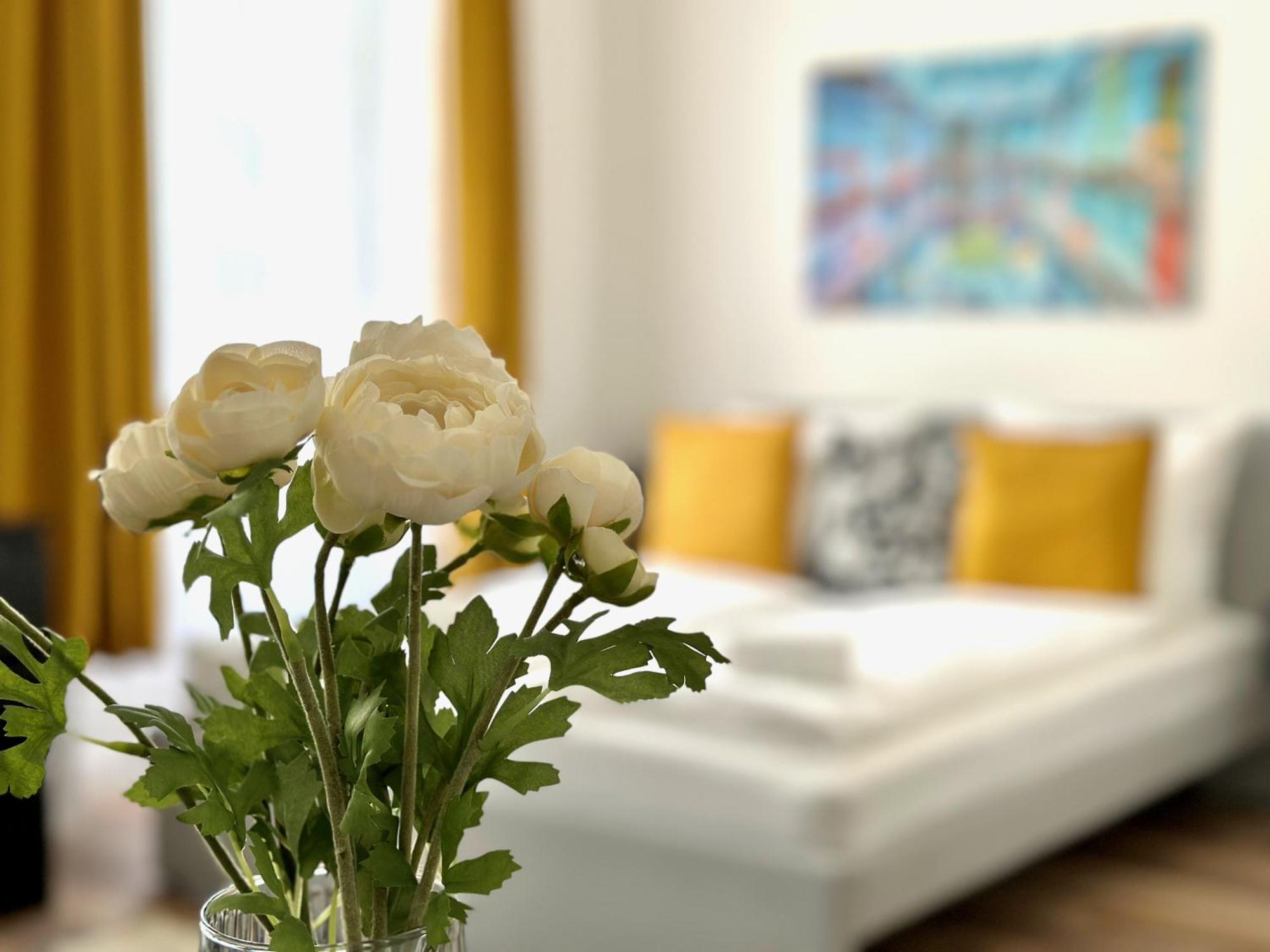 Standard Apartment By Hi5- Rakoczi Studio Budapest Esterno foto